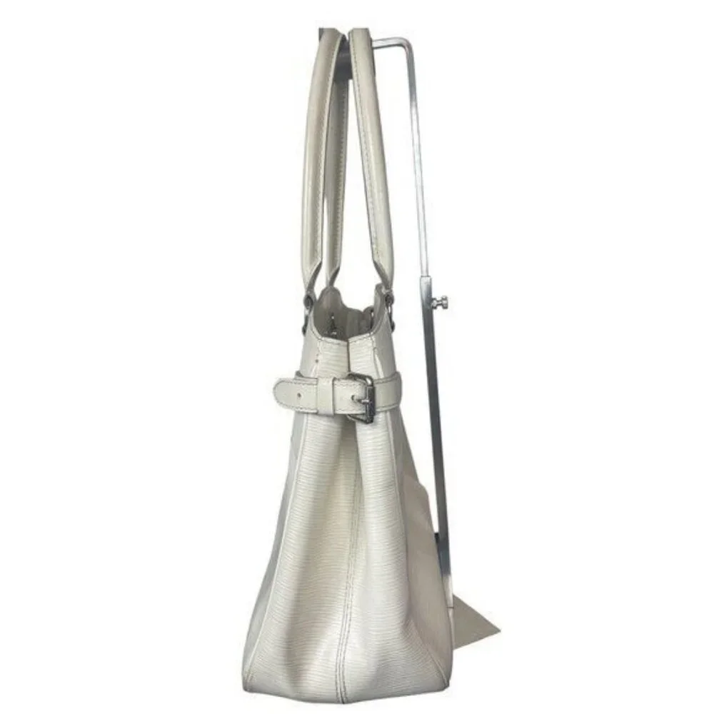Authentic Louis Vuitton Epi Leather Passy PM White Ivory Hand Bag Tote - Picture 3 of 13